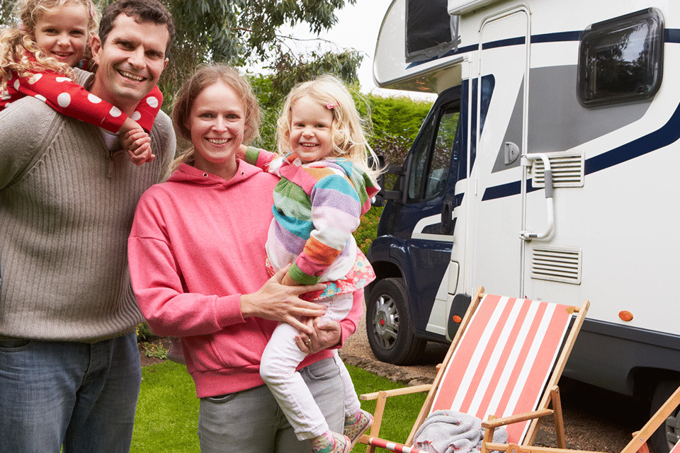 family camping fun at Grandview Campground & RV Park in Hardin MT
